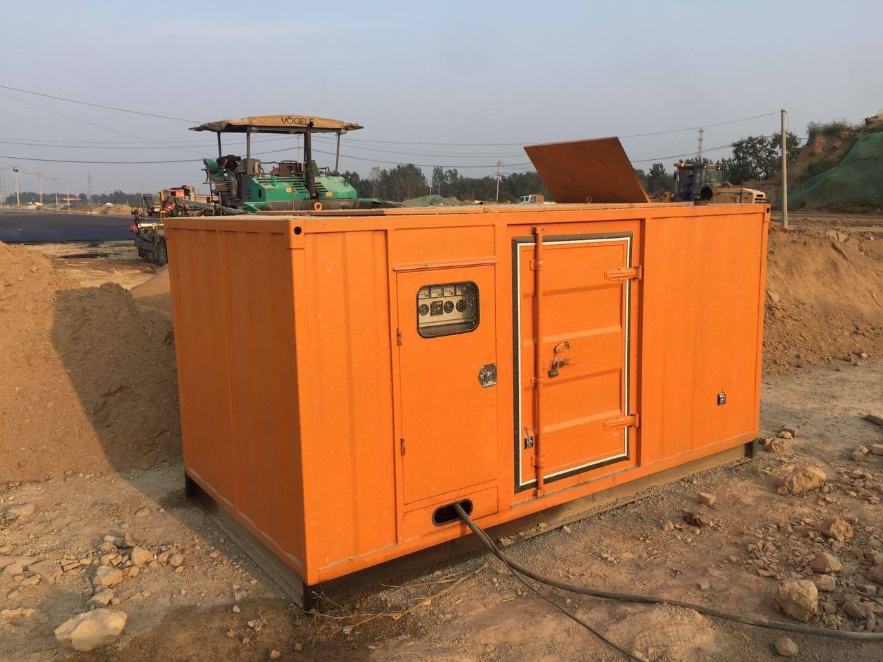 义安发电机出租-不同气候环境对柴油发电机组运行的影响