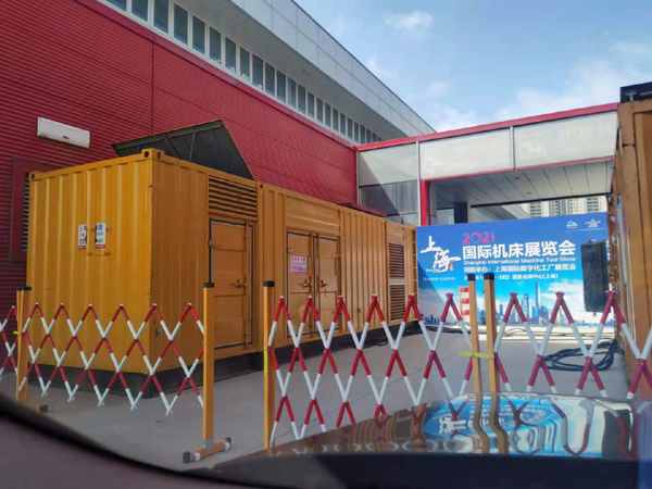 义安出租发电机-柴油发电机和汽油发电机哪个更好一些？