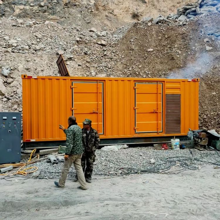 义安如何选择适合自己的 800KW 柴油发电机组？