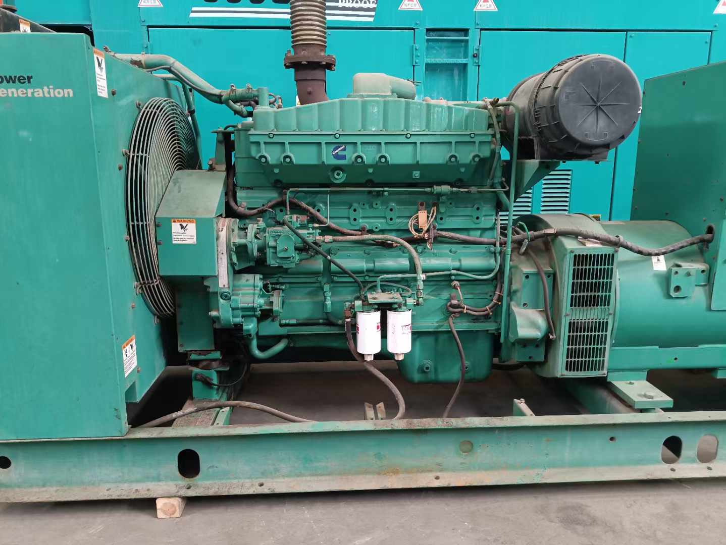 义安过载会对 600kW 柴油发电机组造成哪些损害？