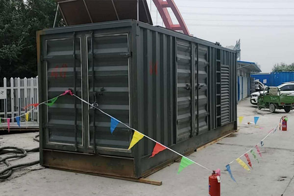 义安发电机租赁空气滤清器多久更换一次？