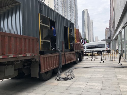 义安冷却液不足的情况下如何检查柴油发电机组？