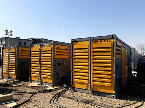 义安防冻液的气味异常可能是由哪些原因导致的？